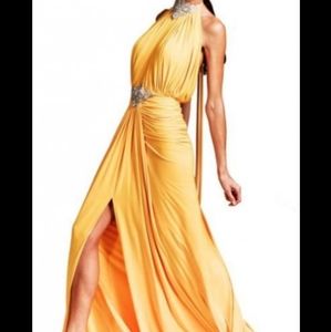 Nicole Bakti Yellow Gown